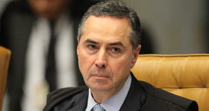 Leia mais sobre o artigo Barroso determina compensação de parcelas da dívida pública de Pernambuco com perdas de ICMS